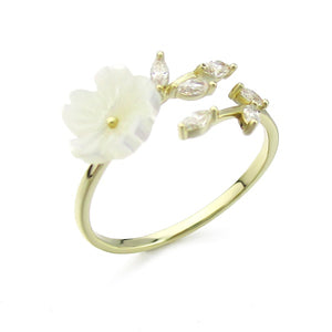 Open image in slideshow, Gold Daisy Ring
